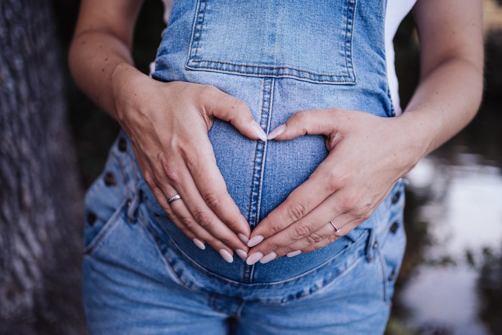 Jak się zmienia brzuch w ciąży